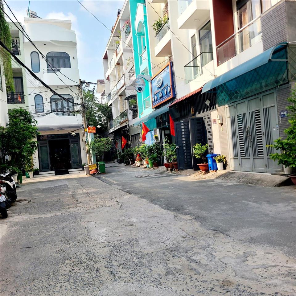 Cần bán lô đất hẻm 4m gần aeon tân phú 7m x 17m (119m ) gân mặt tiền, xe hơi ra vào thoải mái