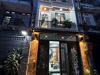 Nhà mới đẹp long lanh 3 tầng, 4 pn, hẻm xe hơi, giá chỉ 7 tỷ hơn xíu