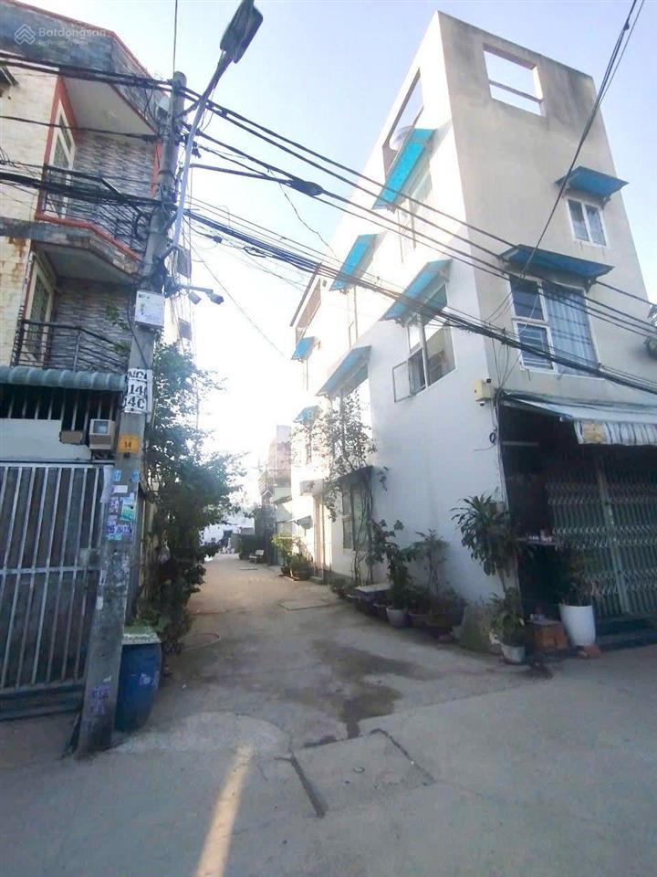 Nhà 3 tầng căn góc 2 mt. đường 5m. ngô chí quốc.bình chiểu.thủ đức  60m2 (4.3x14)  4.95 tỷ tl