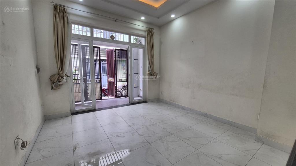 Nhà 3 tầng hoàn công  91. ngô chí quốc. bình chiểu  4.2x12  giá 4.8 tỷ tl