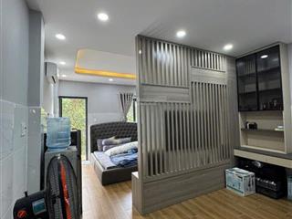 Bán nhà sát mt ql13. hiệp bình phước  3 tầng.4pn.4wc  4.3x18 (76m2). hoàn công  giá 5.5 tỷ tl