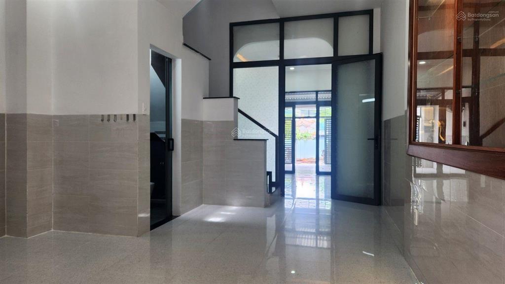 Nhà 3 tầng đường 12 hiệp bình phước  4,1x20 (84m2)  shr hoàn công chuẩn  giá 6.79 tỷ tl