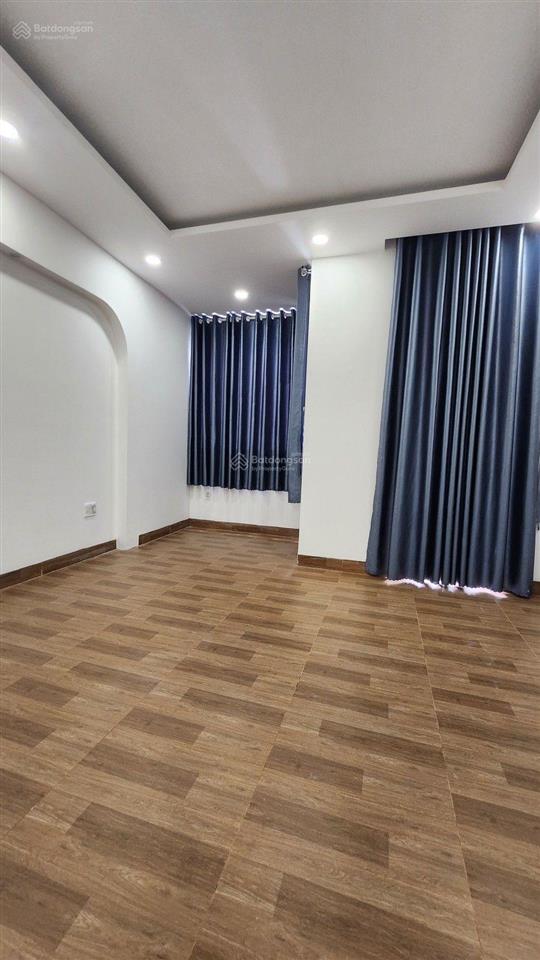Nhà 3 tầng đường 12 hiệp bình phước  4,1x20 (84m2)  shr hoàn công chuẩn  giá 6.79 tỷ tl