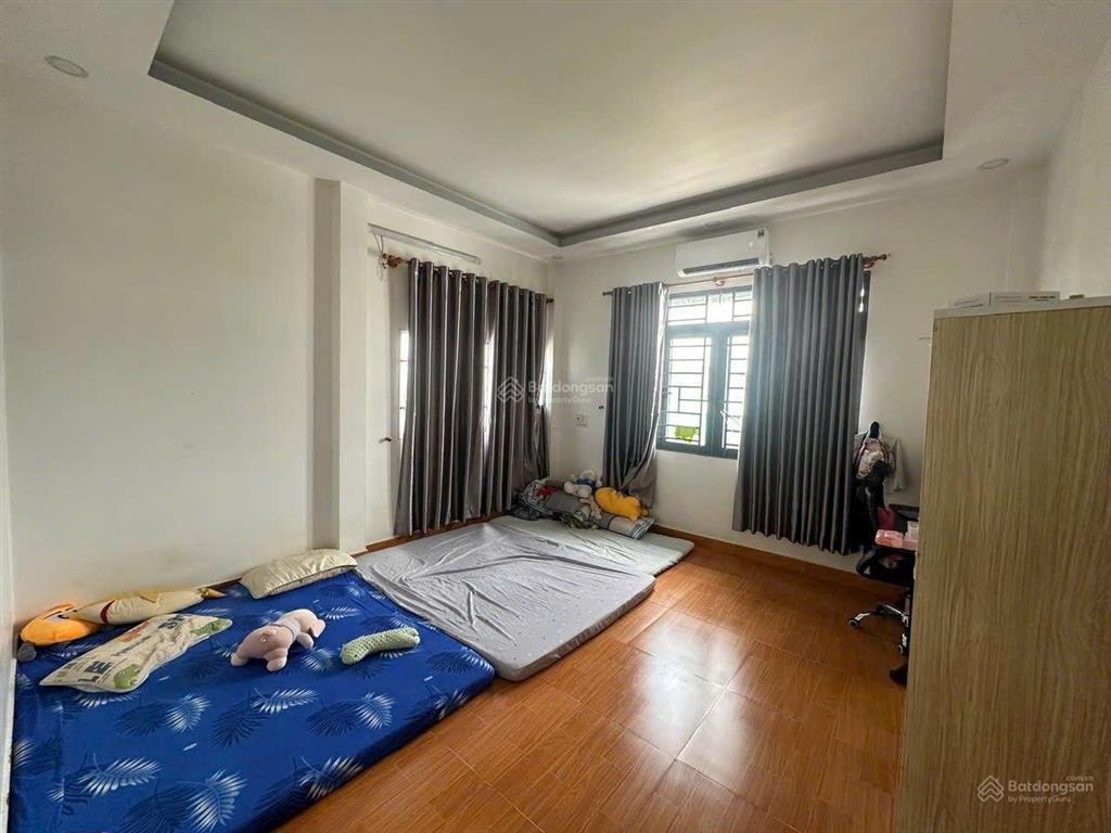 Nhà 3 tầng hoàn công  đường 48 hiệp bình chánh  4.6x14 (62m2)  3pn.3wc  giá 5 tỷ tl