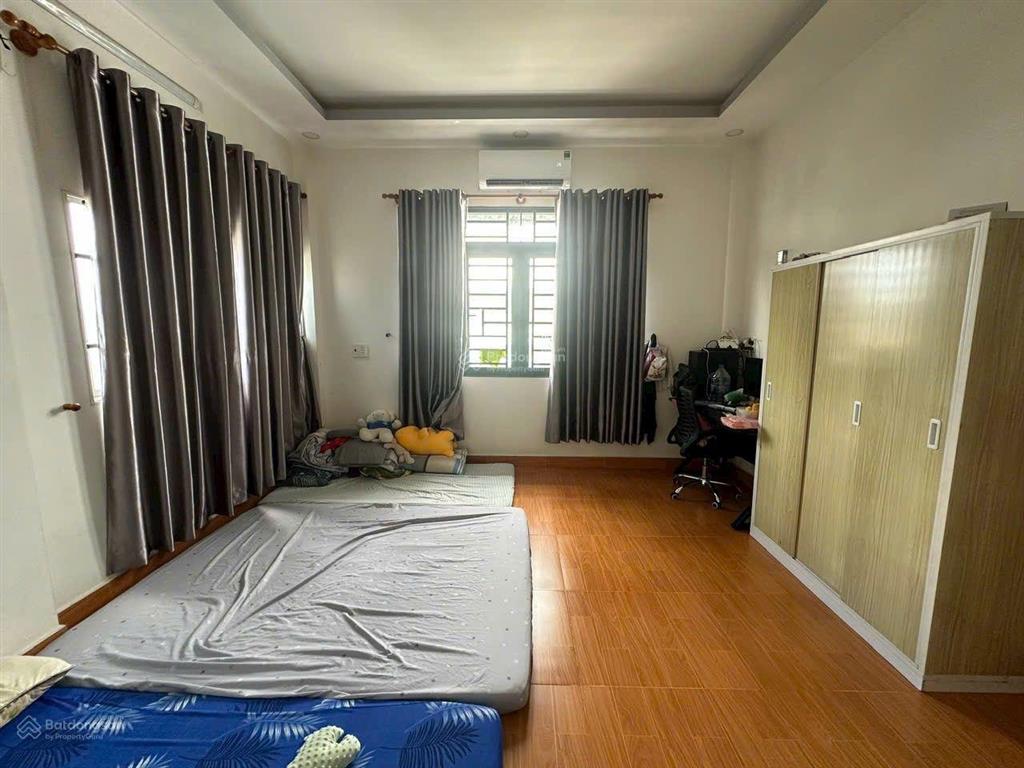 Nhà 3 tầng hoàn công  đường 48 hiệp bình chánh  4.6x14 (62m2)  3pn.3wc  giá 5 tỷ tl