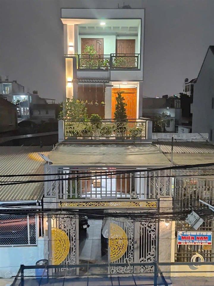 Bán nhà mt đường số 11  hiệp bình phước  5x23.5 (117m2)  3 tầng  shr hoàn công  giá 12,5 tl