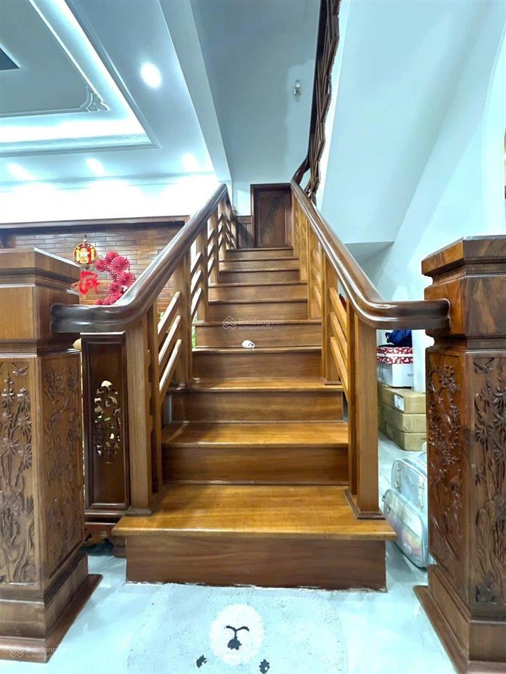 Bán nhà mt đường số 11  hiệp bình phước  5x23.5 (117m2)  3 tầng  shr hoàn công  giá 12,5 tl