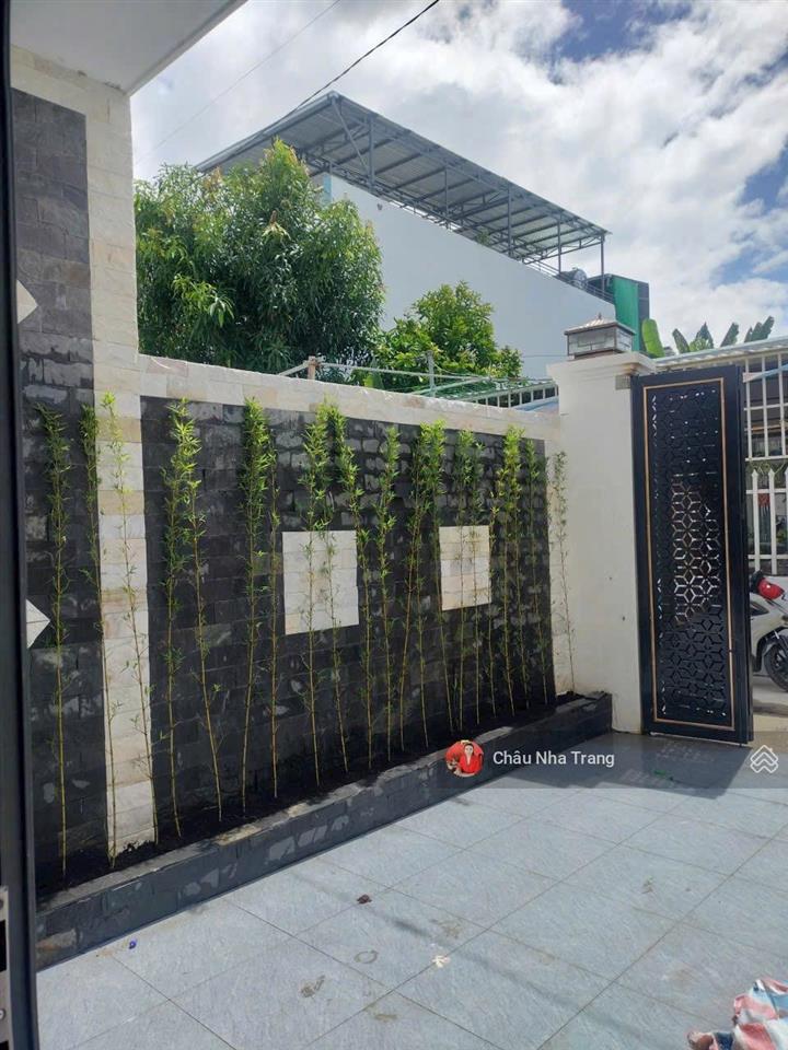 Nhà 2 tầng hẻm oto vĩnh ngọc dt 120m2 giá 4ty899