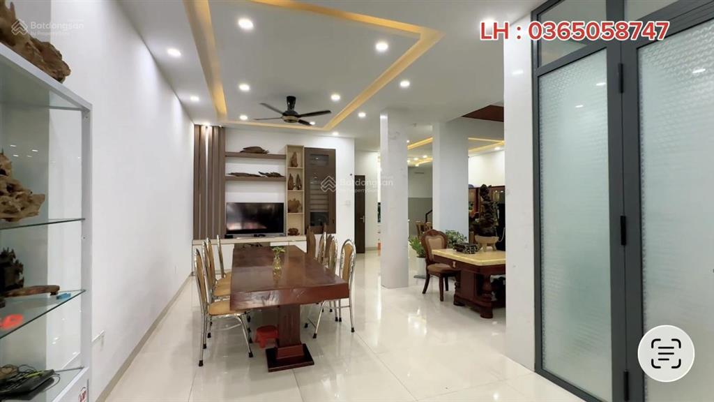Siêu hiếm nhà mặt tiền lê hồng phong nha trang, 320m, có dòng tiền, gần biển
