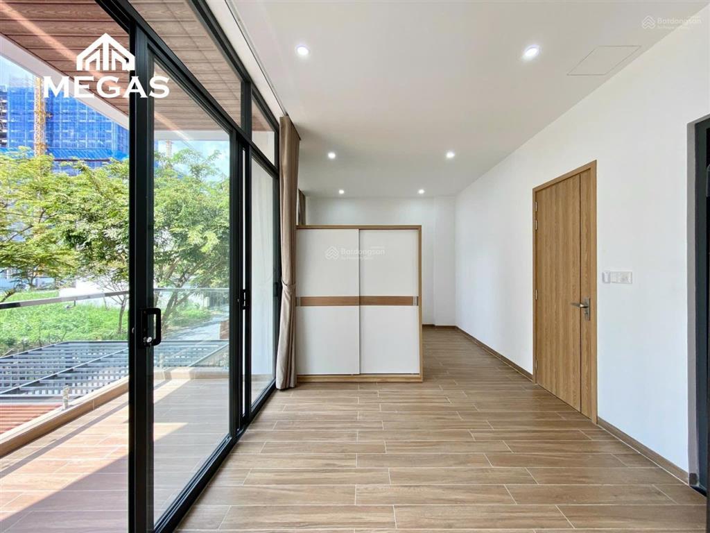 Studio ban công  full nội thất  diện tích siêu rộng ngay chung cư citi soho  trường umt quận 2