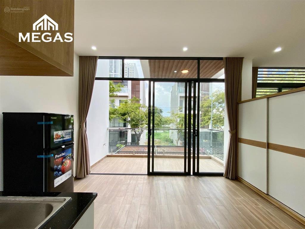 Studio ban công  full nội thất  diện tích siêu rộng ngay chung cư citi soho  trường umt quận 2
