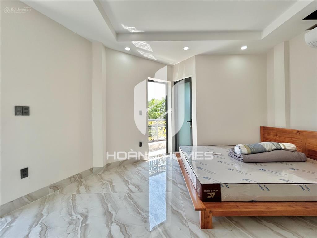 Studio ban công  siêu thoáng  full nội thất ngay kdc cát lái quận 2