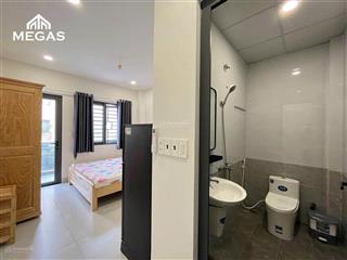 Phòng ban công máy giặt riêng giá rẻ chỉ 4 triệu ngay chung cư citi soho  trường umt quận 2