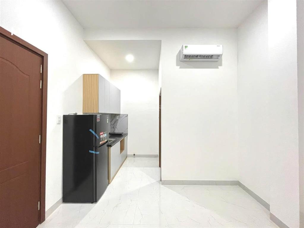 Căn hộ dịch vụ giá rẻ | chỉ 3.8 triệu ngay chung cư citi soho  trường umt quận 2