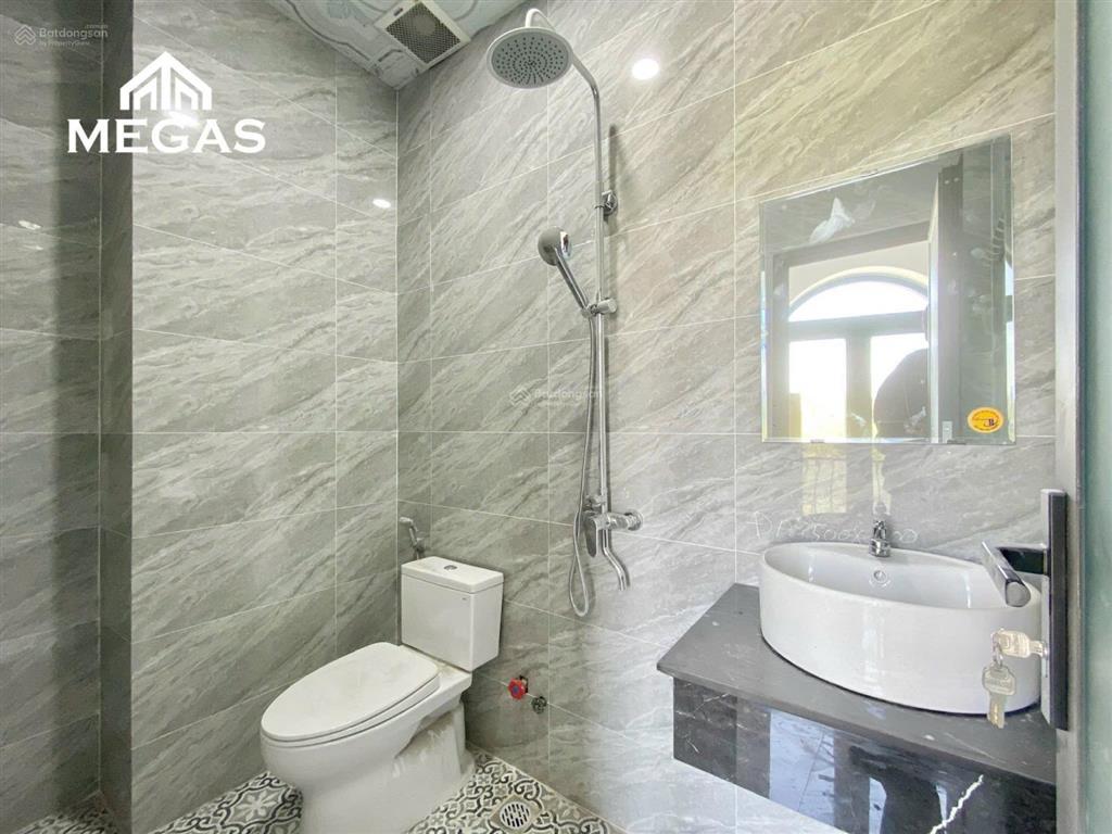 1 phòng ngủ ban công  máy giặt riêng  ở liền ngay chung cư citi soho  trường umt quận 2