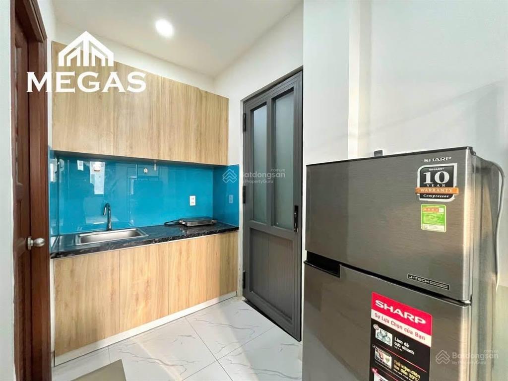 Phòng cửa sổ thoáng  full nội thất, thang máy ngay chung cư citi soho, trường umt quận 2