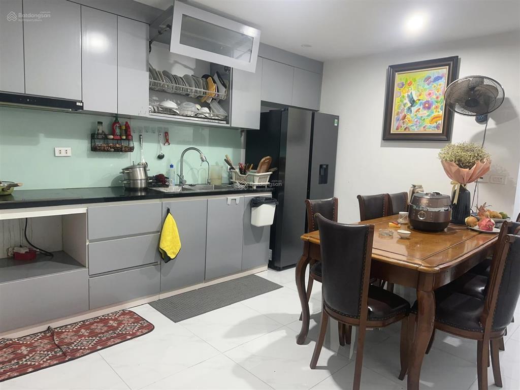 Bán nhà shophouse miễn trung gian, vip đang cho thuê kd, gần khu dân cư đông đúc