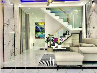 Nhà riêng hẻm xe tải 7m. 10m thẳng ra quốc lộ 13. thông thoáng thuận tiện