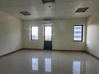 Cho thuê văn phòng 30m2 240k/m2 vị trí thuận tiện cảng & kcn