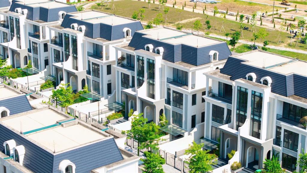 Lô góc p311 ciputra view sân golf riêng, đón sóng trung tâm hành chính mới 100 năm