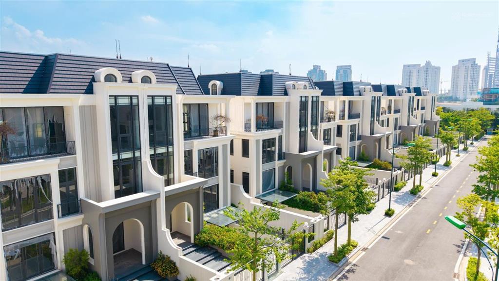 Lô góc p311 ciputra view sân golf riêng, đón sóng trung tâm hành chính mới 100 năm