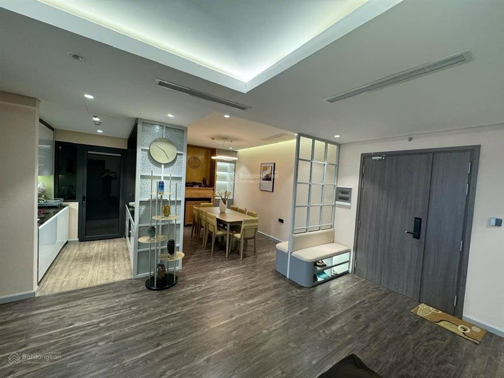 Cho thuê căn 3pn tòa n01t7 ngoại giao đoàn full đồ giá thuê 25tr/tháng