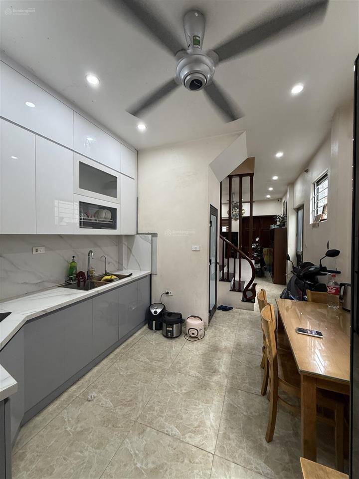 Chính chủ  bán nhà riêng 2 mặt ngõ an dương vương, kiên cố, trung tâm phú thượng