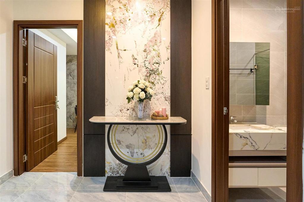 Bán căn góc 2pn block solena (b2) green town bình tân giá gốc cđt, ck đến 9%