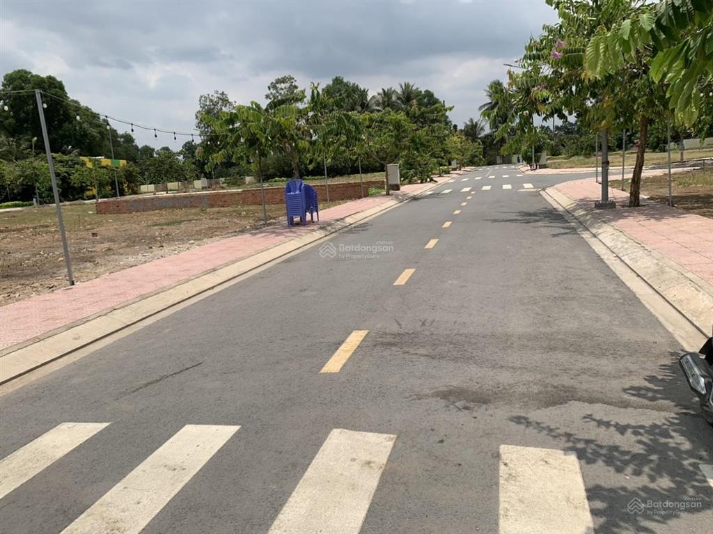 Chính chủ cần bán gấp lô đất bella vista  trục chính 14m view kênh thoáng mát  giá chỉ 870 triệu