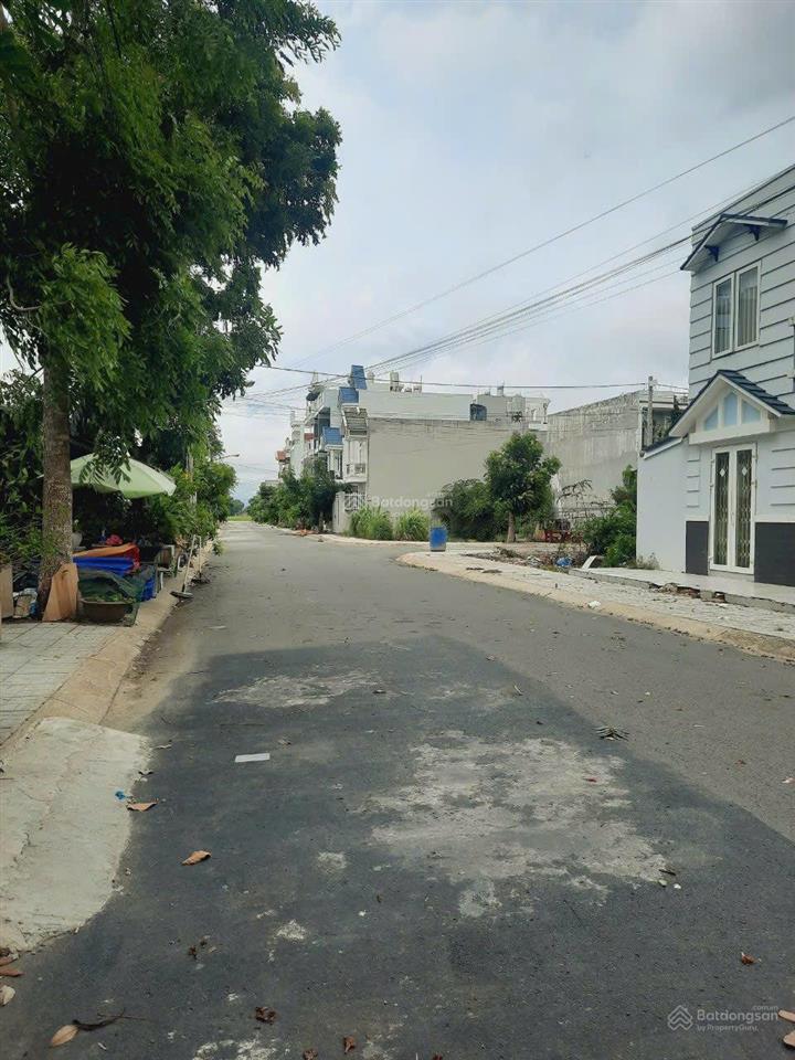 Chính chủ cần bán gấp lô đất bella vista  trục chính 14m view kênh thoáng mát  giá chỉ 870 triệu