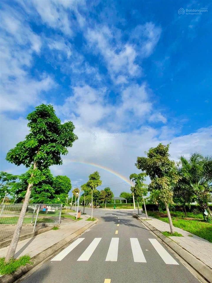 Bán đất giá ngộp lô góc 107m2 chỉ 1 tỷ 050 triệu, sổ hồng riêng, kdc hiển vinh