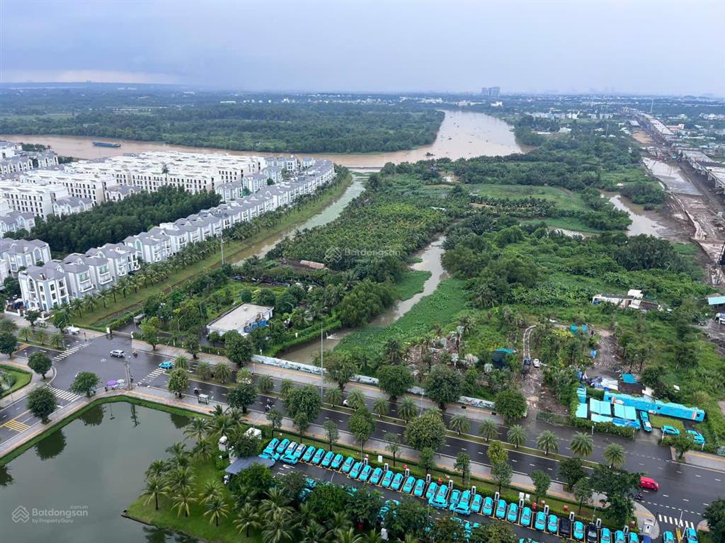 Lumière boulevard 2pn view sông hồ điều hoà & nhà phố manhattan thoáng mát