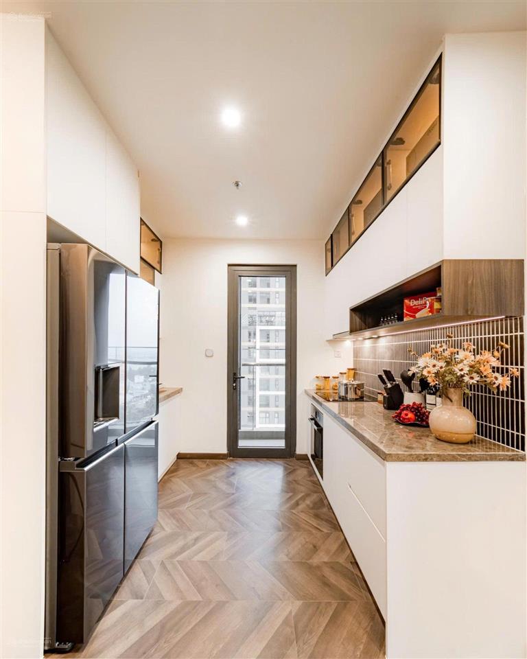 Siêu phẩm 2pn2wc 81m² the opus one tầm view nội khu resort  giá tốt tháng 4 chỉ 5,9tỷ ao vat