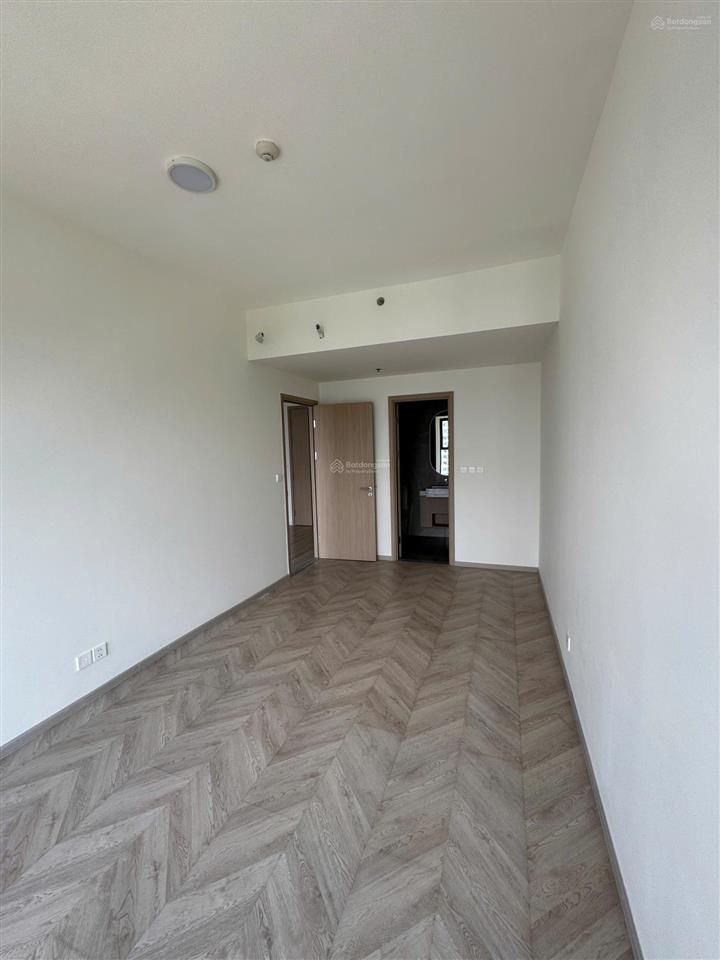 Siêu rẻ 2 phòng ngủ lumiere boulevard view land mark cực thoáng giá 4 tỷ 5 all in  bao sổ hồng