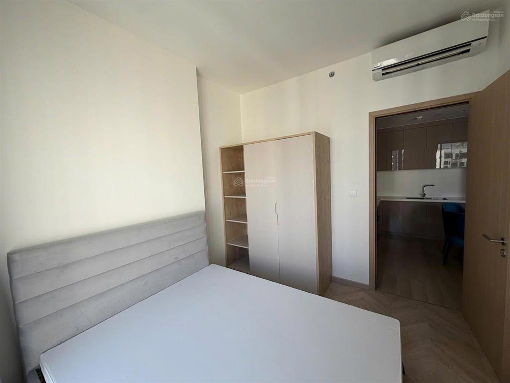 Độc quyền căn 2 phòng ngủ masteri full nội thất  view hồ bơi giá tts 4ty6 all in (bao sổ hồng)