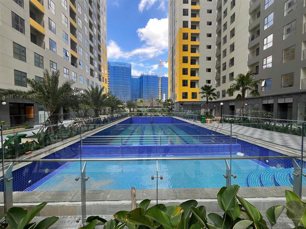 Bán gấp bcons green topaz  rẻ nhất khu bcons city  52m2  2pn 2wc giá 2.4 tỷ full thuế phí
