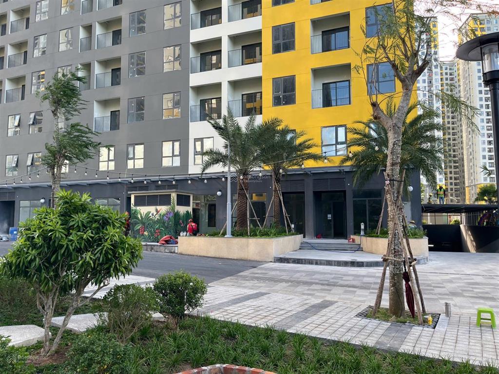 Bán gấp bcons green topaz  rẻ nhất khu bcons city  52m2  2pn 2wc giá 2.4 tỷ full thuế phí