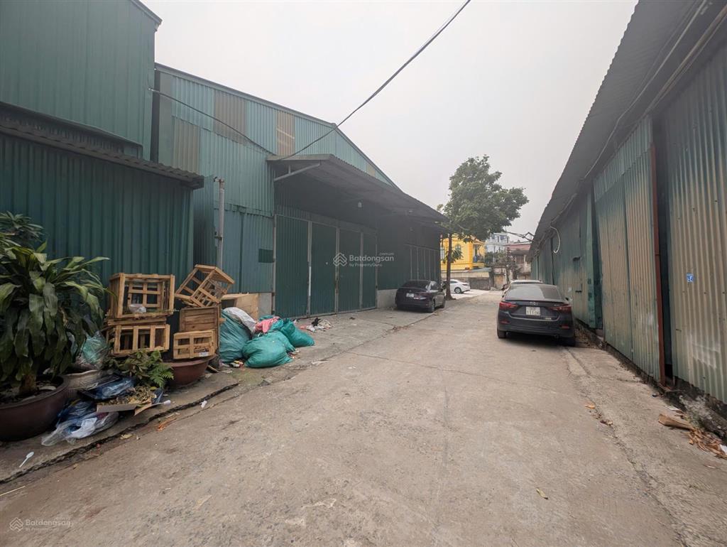 610m2 và 1100 m2 chính chủ cho thuê kho phúc thọ miễn trung gian