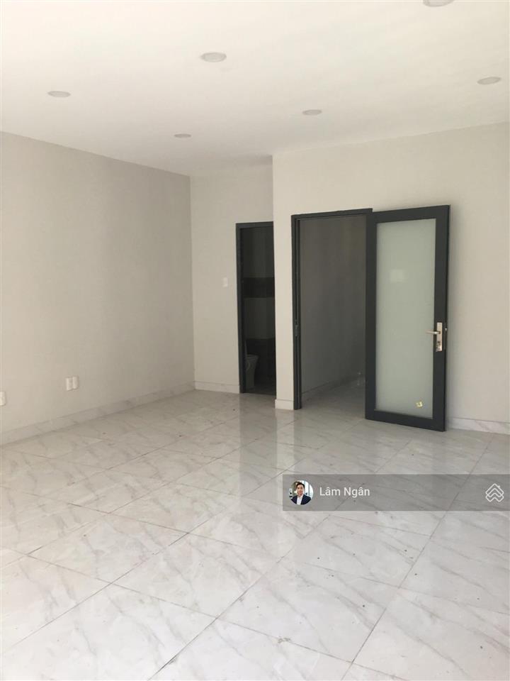 [5,75mx16,5m] góc 2 mặt tiền huỳnh khương ninh & phan ngữ. số 24 huỳnh khương ninh quận 1. cho thuê