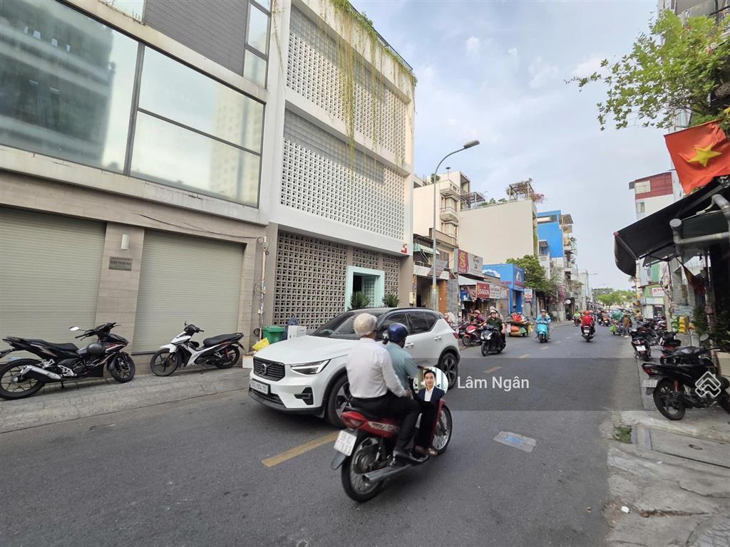 [8mx16m] tòa nhà mặt tiền số 30b hồ hảo hớn, quận 1  đoạn giữa võ văn kiệt & cô giang  cho thuê !