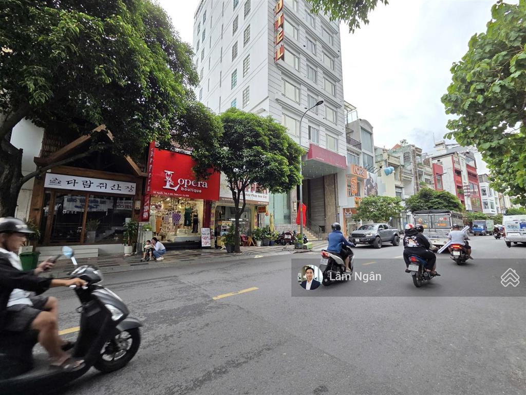 (4,1mx21m) mặt tiền số 190 nguyễn trãi, phường bến thành, quận 1  ngay ngã tư tôn thất tùng