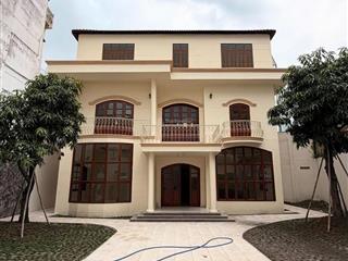 (20mx30m) biệt thự sân vườn số 7 hồ biểu chánh, phú nhuận  gần ngã tư ng văn trỗi & tr huy liệu!!