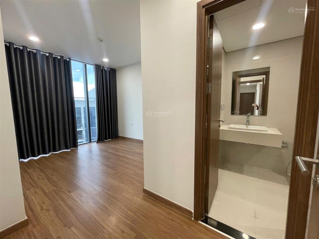 Bán căn hộ eco green quận 7  3pn 2wc ntcb đã có sổ giá siêu tốt 7,5 tỷ