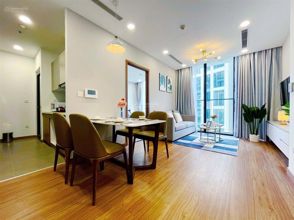 Bán căn hộ eco green  quận 7 giá siêu tốt  2pn 2wc full nội thất chỉ 5,5 tỷ