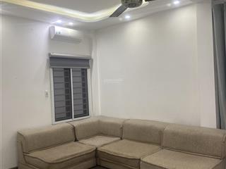 Chính chủ bán nhà 5 tầng ven hồ tây, trích sài, ô tô vào, cách hồ 10m giá tốt