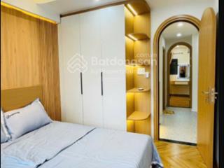 Nhà cần bán diện tích (4.1x13,57m) 55.6m2.
kết cấu 1 trệt 1 lửng 3 lầu + 1 tum. đường 6  7m