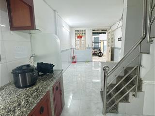 Nhà 2 tầng, phước long, q9 sau lưng chợ phước long chỉ 3.3 tỷ
