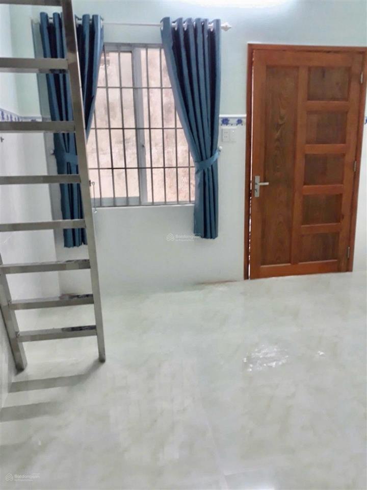 Ngay vincom thủ đức, nhà 4 tầng, hẻm ô tô tránh nhau, bình thọ, thủ đức  chỉ 5.8tỷ