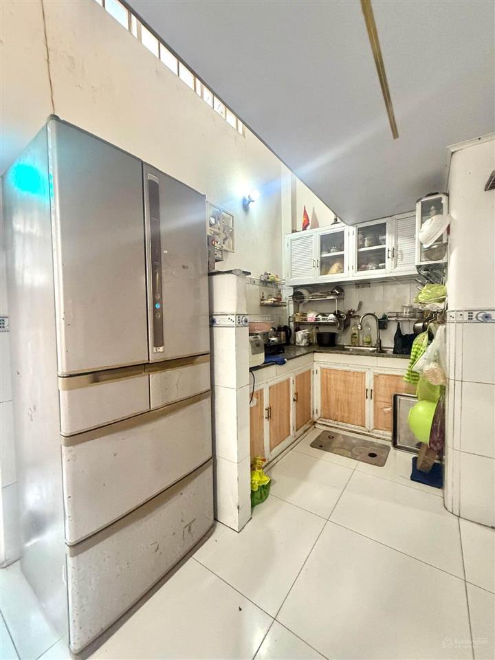 36tỷ  nhà 3 tầng, oto đỗ cửa, phước long, q9 (cũ)