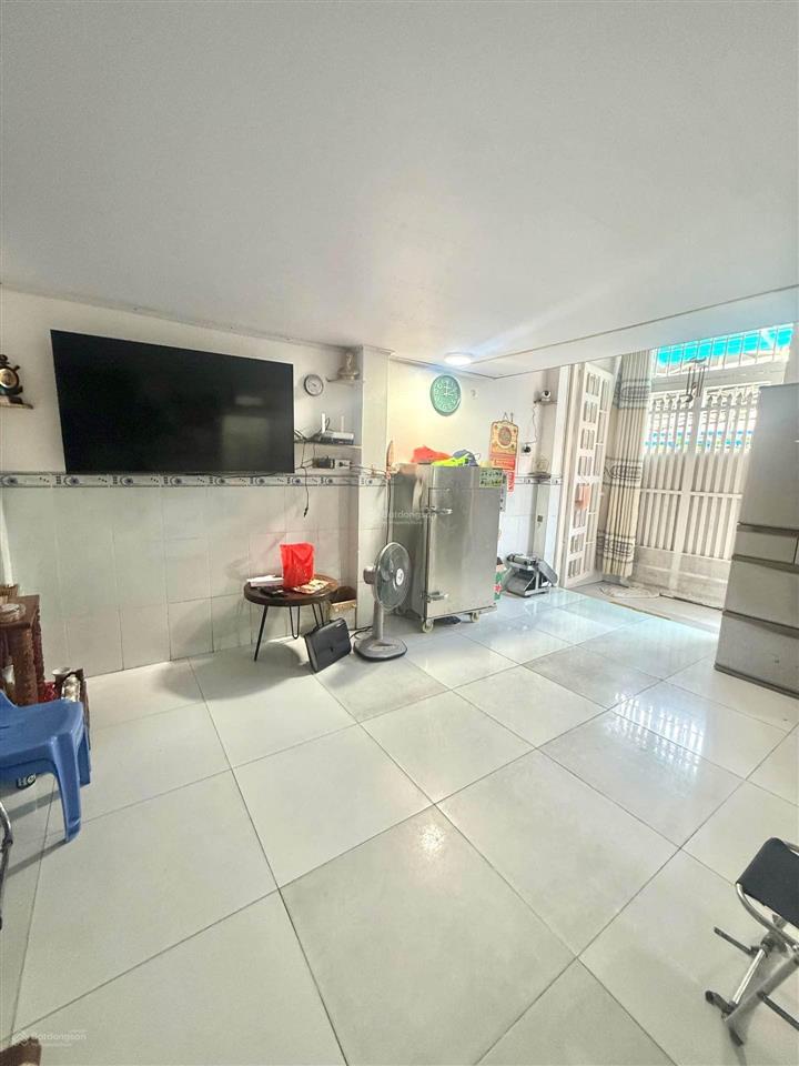 36tỷ  nhà 3 tầng, oto đỗ cửa, phước long, q9 (cũ)